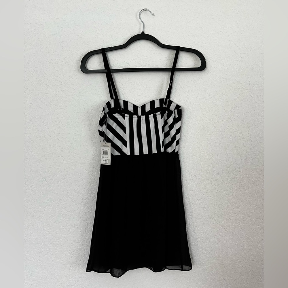 Volcom mini dress - Picture 6 of 6